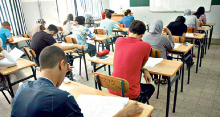  تحدثت مع تلاميذ مختلف الشعب.."الصباح نيوز" ترصد أجواء اليوم الثالث للباكالوريا بمعهد باردو.. 